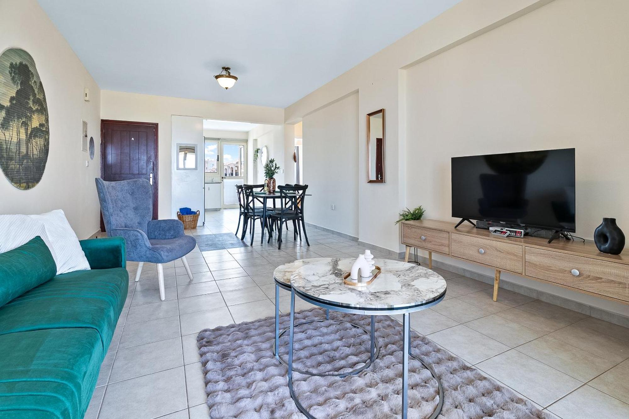 Royal Seacrest Amazing Location 2 Bed By Vichy Holidays Apartament Pafos