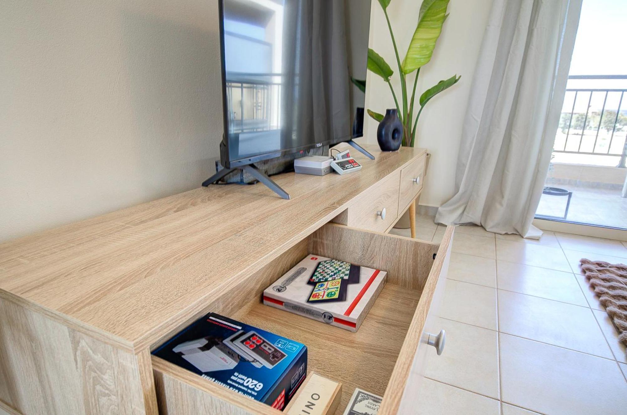 Royal Seacrest Amazing Location 2 Bed By Vichy Holidays Apartament